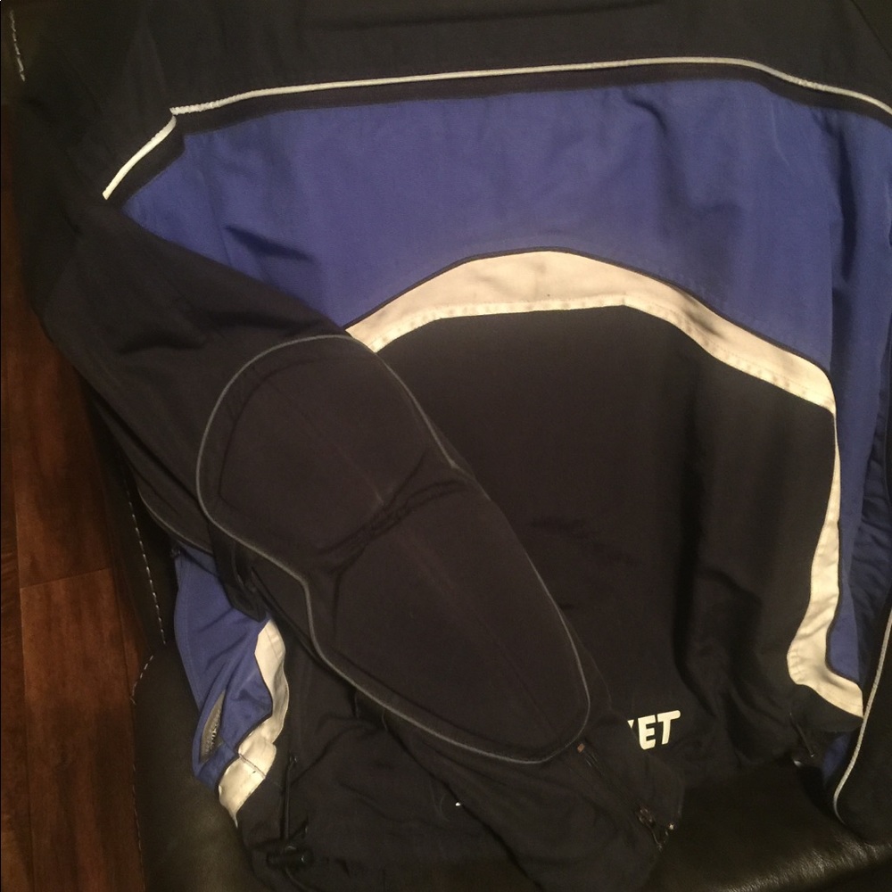 Motorcycle Jacket - Picture 4 of 5